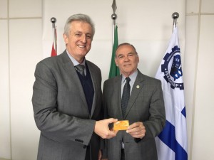 Nivaldo Cleto e o presidente da Fecontesp, José de Souza